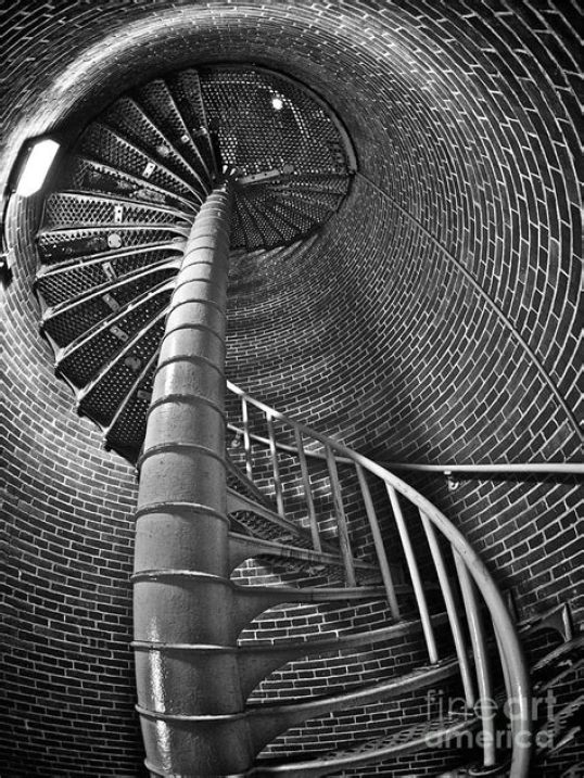 M.C.Escher-stairs-1
